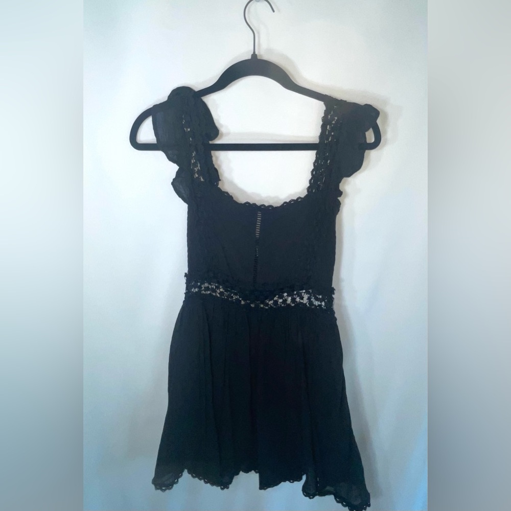 Forever 21, Black Crochet Trim Fit & Flare Dress size Small